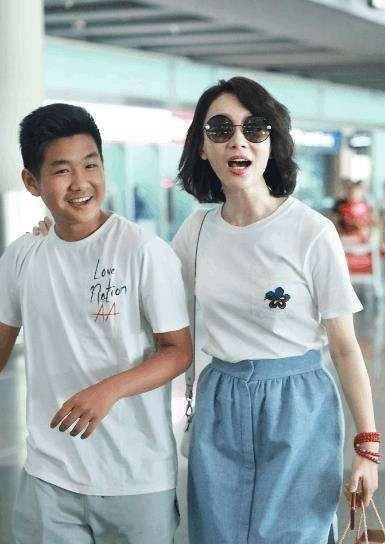 白小姐大前正版四不像一肖图,白小姐大前正版四不像一肖图，探索神秘与魅力的结合